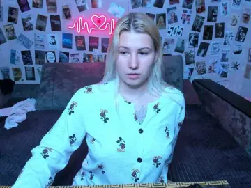 Ulya11Cutex  live sex cam