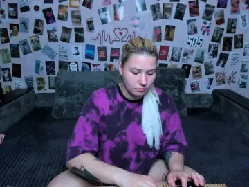 Ulya11Cutex  live sex cam