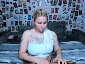 Ulya11Cutex  live sex cam