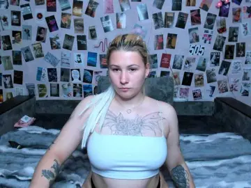Ulya11Cutex  live sex cam