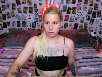 Ulya11Cutex  live sex cam