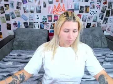 Ulya11Cutex  live sex cam