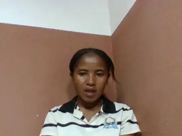 Claudia1a  live sex cam