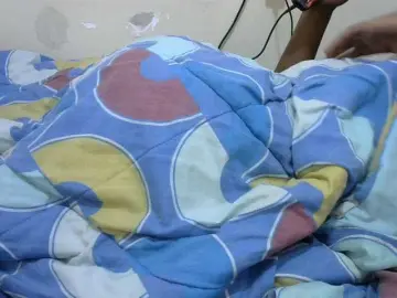 Hotvilian  live sex cam