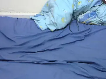 Hotvilian  live sex cam