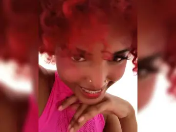 Luluuuxx  live sex cam