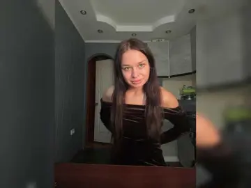 Maryllove  live sex cam