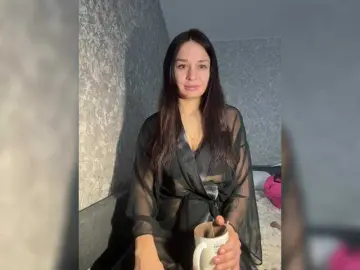 Maryllove  live sex cam