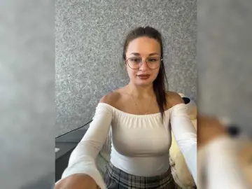 Maryllove  live sex cam