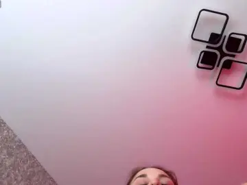 Maryllove  live sex cam