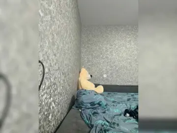 Maryllove  live sex cam