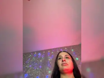 Maryllove  live sex cam