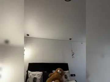 Potifays  live sex cam