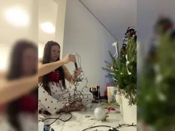 Potifays  live sex cam