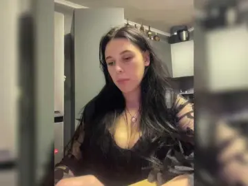 Potifays  live sex cam