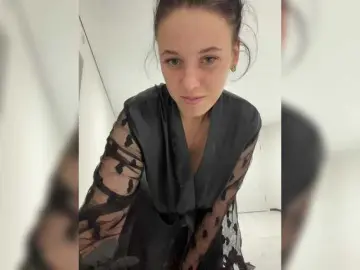 Potifays  live sex cam