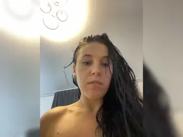 Potifays  live sex cam