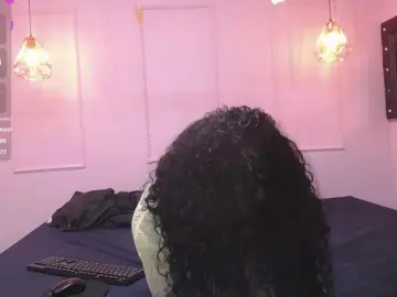 Sofia18sweet  live sex cam