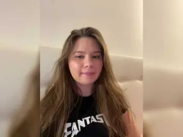 Chiculya  live sex cam