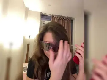 Chiculya  live sex cam