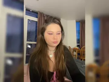 Chiculya  live sex cam