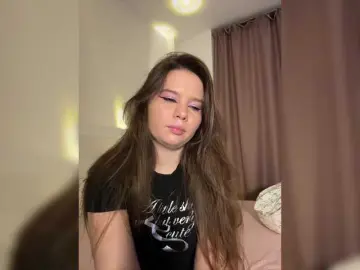 Chiculya  live sex cam