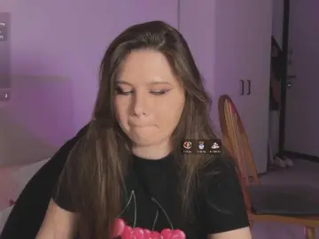 Chiculya  live sex cam