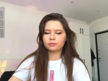 Chiculya  live sex cam