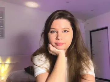 Chiculya  live sex cam