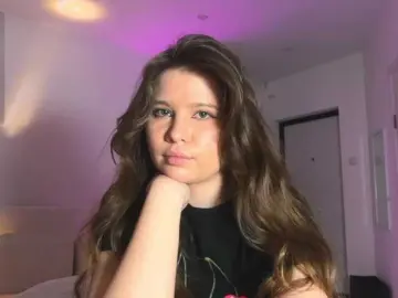 Chiculya  live sex cam