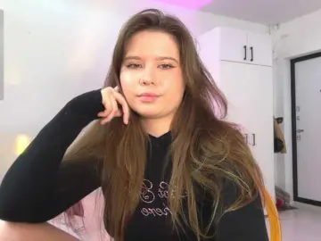 Chiculya  live sex cam