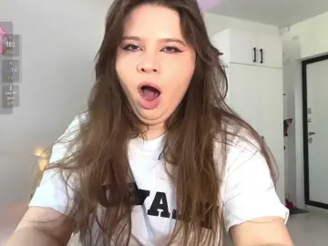 Chiculya  live sex cam