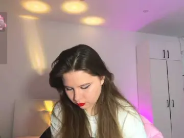Chiculya  live sex cam