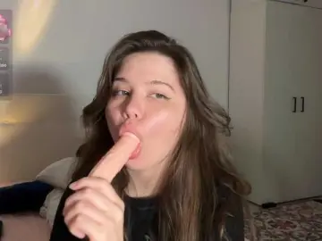 Chiculya  live sex cam