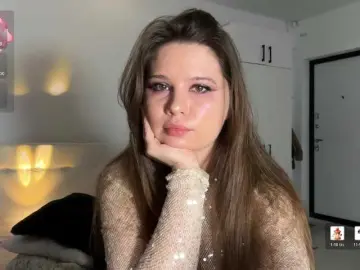 Chiculya  live sex cam