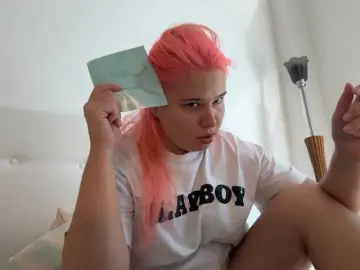 Chiculya  live sex cam