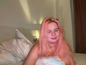 Chiculya  live sex cam
