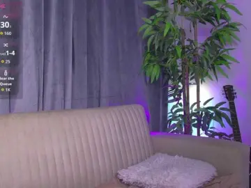 JadeNoa  live sex cam