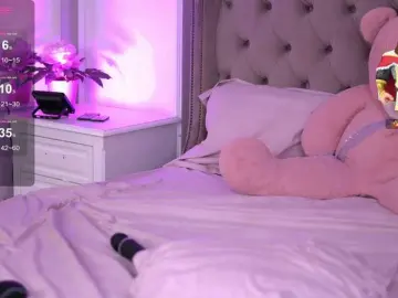 KaylaVelvet  live sex cam