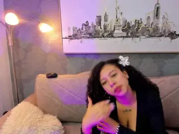 Mia-clk  live sex cam