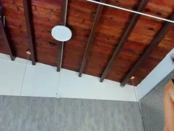 Nahomidi-bello  live sex cam