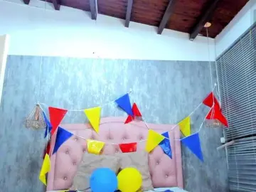 Nahomidi-bello  live sex cam