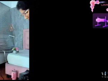 Nahomidi-bello  live sex cam