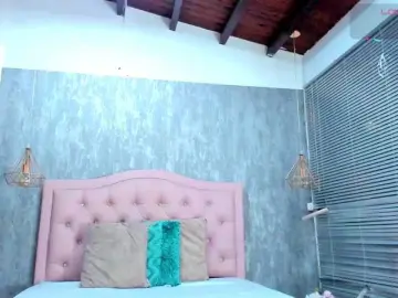 Nahomidi-bello  live sex cam