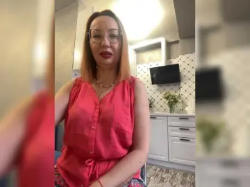 Pink-Lips  live sex cam