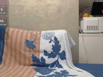 Pink-Lips  live sex cam