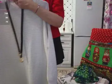 Pink-Lips  live sex cam