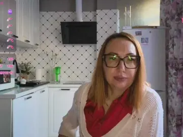 Pink-Lips  live sex cam