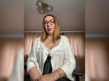 Pink-Lips  live sex cam
