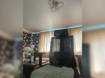 Pink-Lips  live sex cam